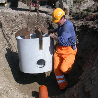 Einbau der WYSS Betonschächte – Vorbereitung